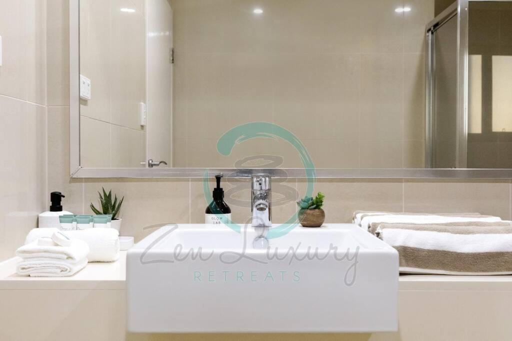 Zen Ocean Charm 3Br Luxury W/Front Apt Pool + Bbq Darwin Zewnętrze zdjęcie